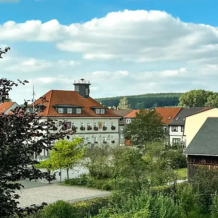 Ilmpartment Deluxe Suite - Vollausstattung - Boxspringbett - Wi-Fi - Netflix Ilmenau Exterior photo