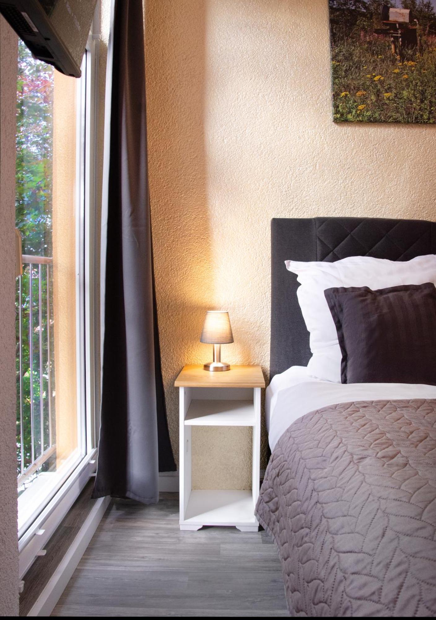 Ilmpartment Deluxe - Vollausstattung - Boxspringbett - Wi-fi - Netflix * Ilmenau